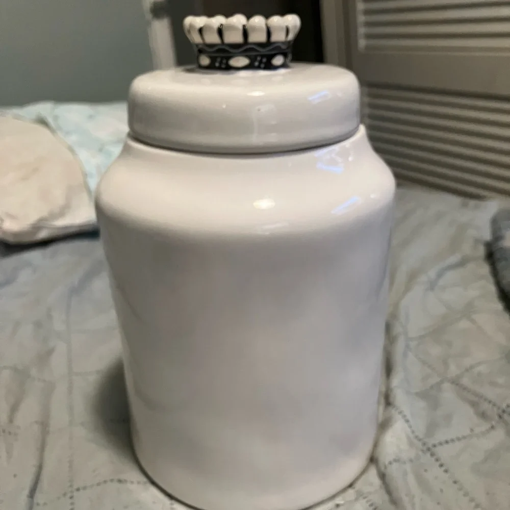Rae Dunn GOOD DOG Large Ceramic Treat Canister